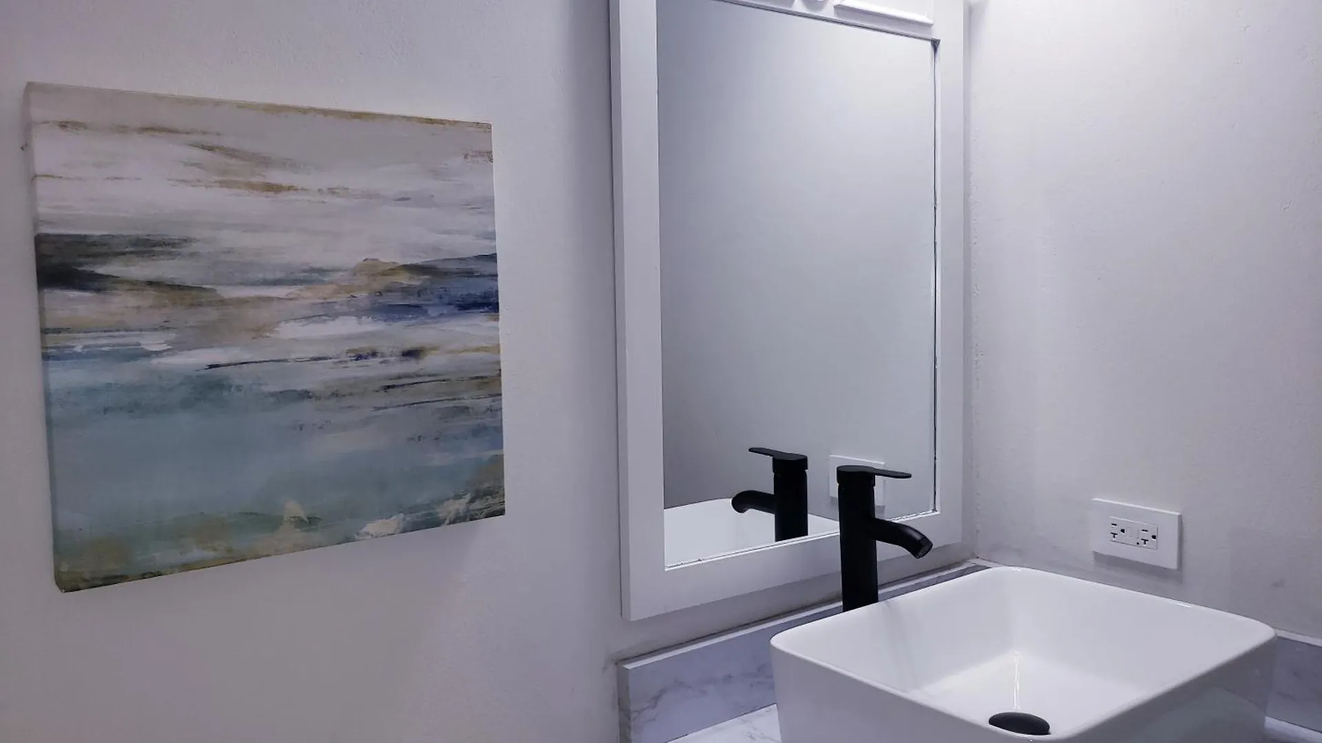 Ivys Luxury Townhouse Apartment Montego Bay